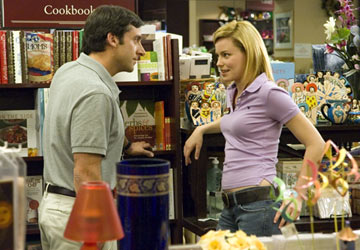 Photo of Steve Carell and Elizabeth Banks in 40 Year Old Virgin